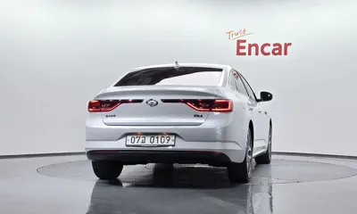 Renault-KoreaSamsung SM6 2016, 139499 км, за 6880000 KRW