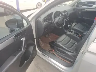 Volkswagen Tiguan L 2017, 121000 км, за 51800 CNY - фото 16