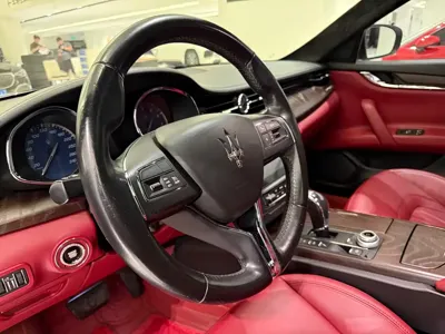 Maserati Quattroporte 2019, 80000 км, за 298000 CNY - фото 7