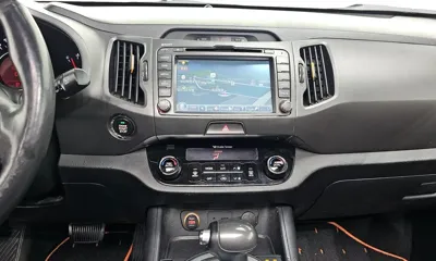 Kia Sportage 2013, 125939 км, за 6800000 KRW - фото 13