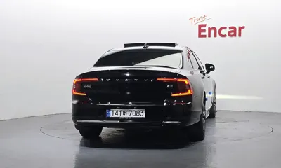 Volvo S90 2023, 32730 км, за 42900000 KRW