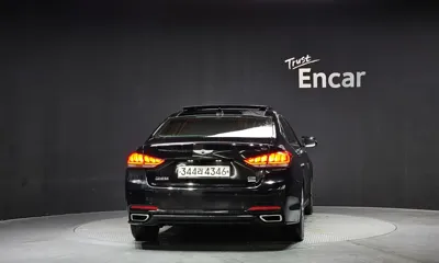Hyundai Genesis 2015, 205086 км, за 6190000 KRW