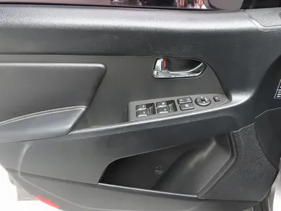 Kia Sportage 2012, 82264 км, за 5200000 KRW - фото 11
