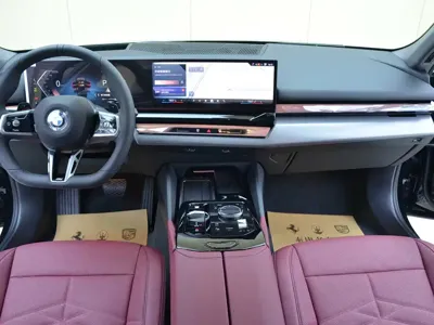 BMW 5 Series 2026, 100 км, за 330000 CNY - фото 6