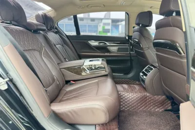 BMW 7 Series 2019, 121000 км, за 272882.11 CNY - фото 29