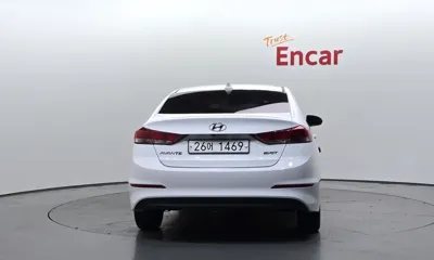 Hyundai Avante 2016, 141584 км, за 6500000 KRW