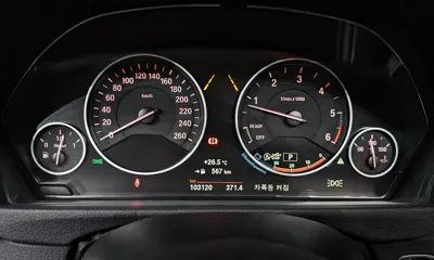 BMW 3-Series 2018, 103120 км, за 15500000 KRW - фото 8