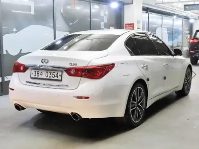 Infiniti Q50 2014, 188592 км, за 4490000 KRW
