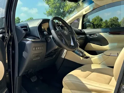 Toyota Alphard 2017, 131000 км, за 327000 CNY - фото 4