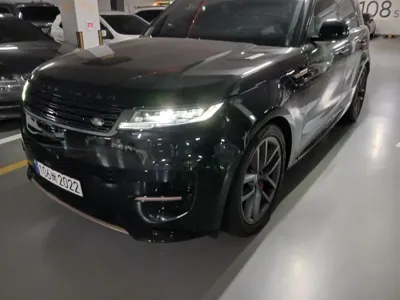 Land Rover Range Rover Sport 2023, 41953 км, за 127000000 KRW