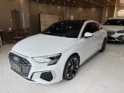 Audi A3 · 2022 год