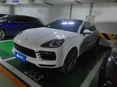 Porsche Cayenne · 2023 год