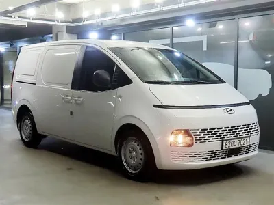 Hyundai Staria · 2022 год