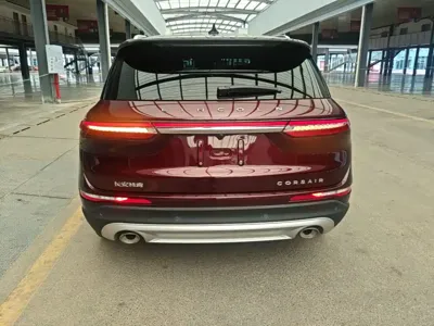 Lincoln Corsair 2022, 66500 км, за 92100 CNY - фото 6