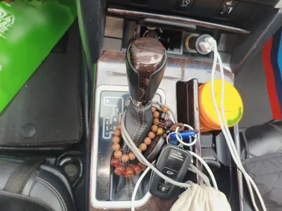 Toyota Camry 2016, 108900 км, за 78266.72 CNY - фото 13