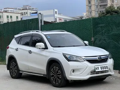 BYD New Energy 2017, 132200 км, за 21600 CNY