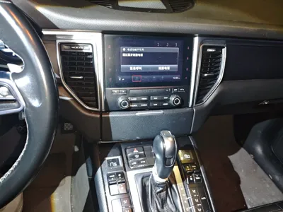 Porsche Macan 2017, 143700 км, за 118257.47 CNY - фото 14
