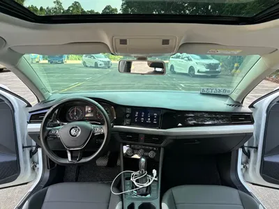 Volkswagen Bora EV 2020, 64000 км, за 43600 CNY - фото 12