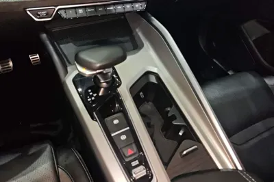 Geely Auto Preface 2023, 70000 км, за 83628.62 CNY - фото 14