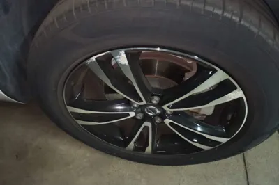 Volvo XC60 2019, 36400 км, за 117487.48 CNY - фото 4
