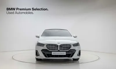 BMW 5-Series 2025, 10300 км, за 59000000 KRW