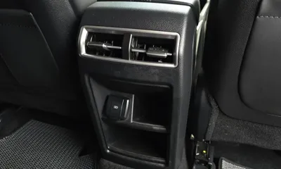 KG_Mobility_Ssangyong Torres 2024, 62865 км, за 22000000 KRW - фото 31