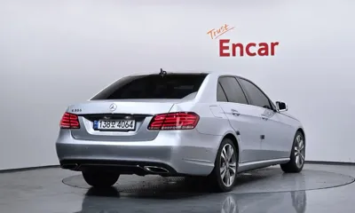 Mercedes-Benz E-Class 2014, 119220 км, за 9900000 KRW - фото 2