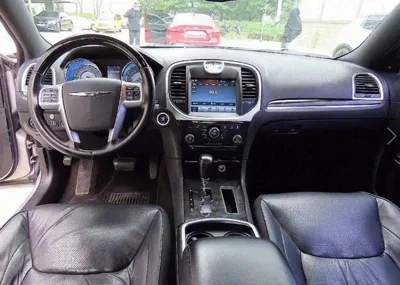 Chrysler 300C 2011, 158312 км, за 3500000 KRW - фото 7
