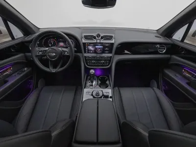Bentley Bentayga 2025, 687 км, за 555550000 KRW - фото 6