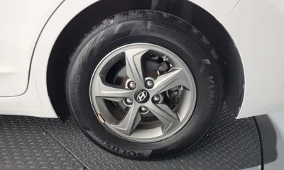 Hyundai Avante 2017, 120032 км, за 7850000 KRW - фото 21