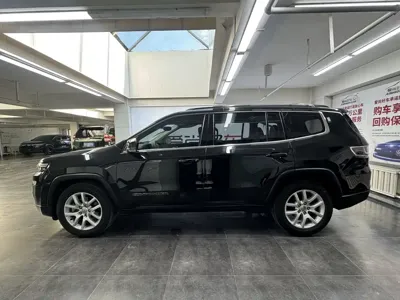 Jeep Commander 2019, 100000 км, за 64800 CNY