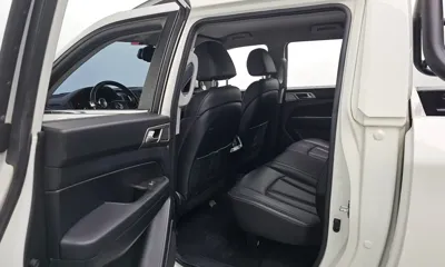 KG_Mobility_Ssangyong Rexton 2019, 129322 км, за 13800000 KRW - фото 11