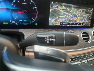Mercedes-Benz E-Class 2022, 85000 км, за 37900000 KRW - фото 9