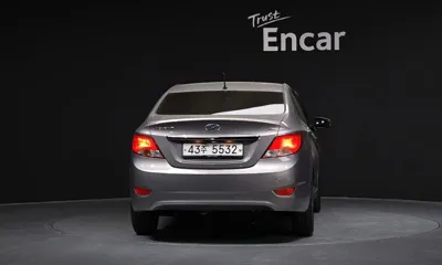 Hyundai Accent 2018, 57745 км, за 7900000 KRW