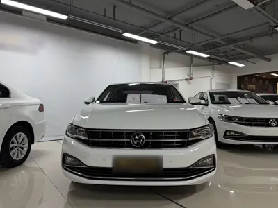 Volkswagen Bora 2022, 79000 км, за 55100 CNY