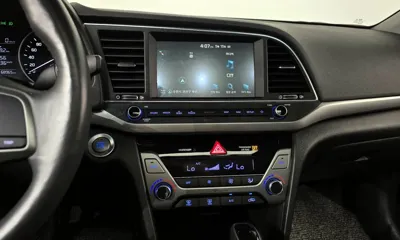 Hyundai Avante 2018, 68965 км, за 11400000 KRW - фото 12