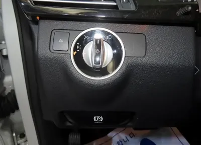 Mercedes-Benz E-Class 2011, 159700 км, за 5500000 KRW - фото 17