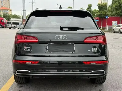 Audi Q5L 2020, 80000 км, за 108800 CNY - фото 8