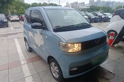 Wuling Hongguang MINIEV 2020, 36600 км, за 29272.06 CNY