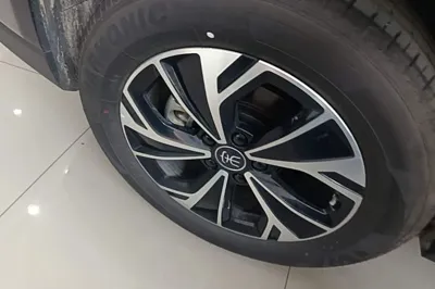 BYD Song Pro New Energy 2025, 12200 км, за 93631.1 CNY - фото 10