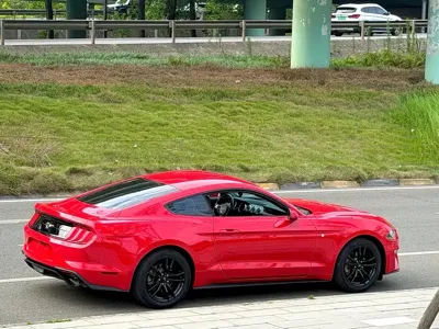 Ford Mustang 2018, 70000 км, за 93800 CNY - фото 7