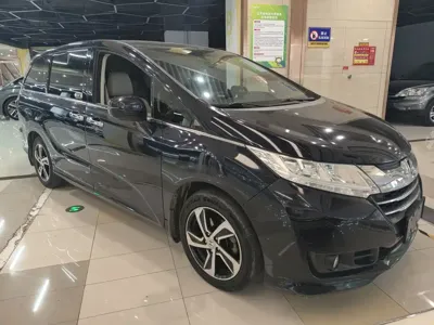 Honda Odyssey 2016, 190000 км, за 60800 CNY