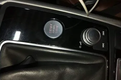 Audi A6L 2018, 164800 км, за 129895.6 CNY - фото 23