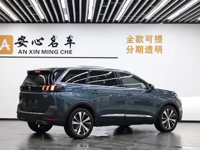 Peugeot 5008 2018, 23000 км, за 75800 CNY
