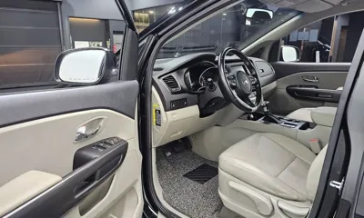 Kia Canival 2019, 60165 км, за 13900000 KRW - фото 10
