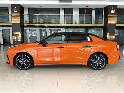 Lynk & Co 03 2023, 13700 км, за 94800 CNY