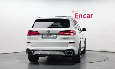 BMW X5 2025, 11563 км, за 121900000 KRW
