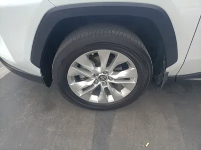 Toyota Wildlander 2022, 22000 км, за 113228.3 CNY - фото 8