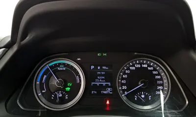 Hyundai Sonata 2021, 174877 км, за 12390000 KRW - фото 8
