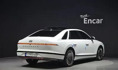 Hyundai Grandeur 2023, 56739 км, за 40500000 KRW